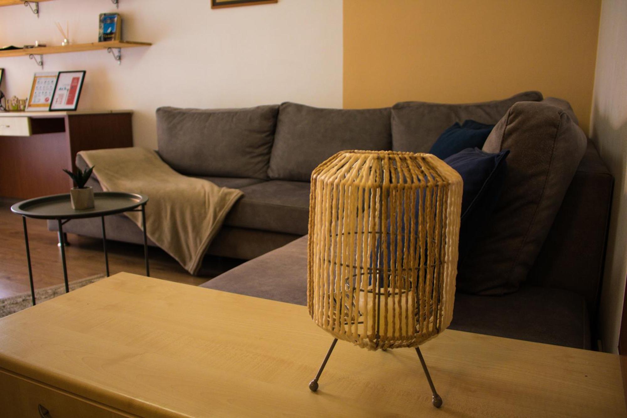 Angie'S Perfect Location Flat - Walk To Sights Tirana Exteriör bild